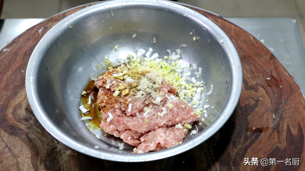 天冷了要多喝湯，分享4道丸子湯做法，營養滋補驅寒暖胃，真解饞