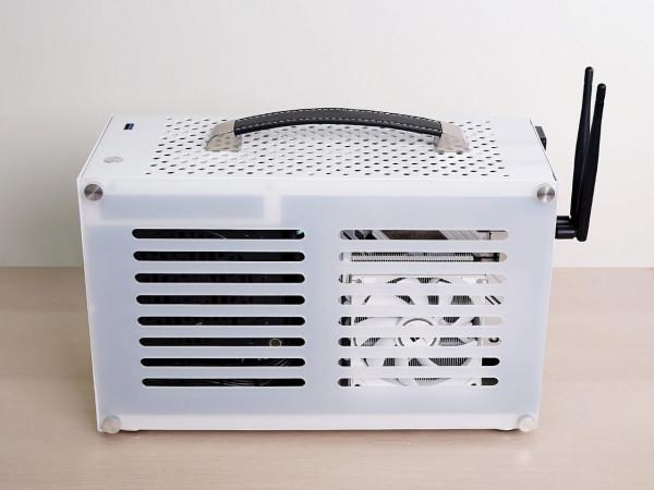 穩定最重要！攢臺ITX主機，還可以讓桌面大一點