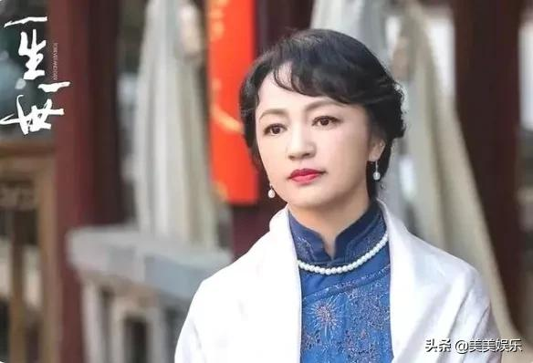 “任嘉倫後媽”37歲嫁華誼副總,天后王菲當伴娘,老公股份都給她 “任嘉倫後媽”37歲嫁華誼副總,天后王菲當伴娘,老公股份都給她