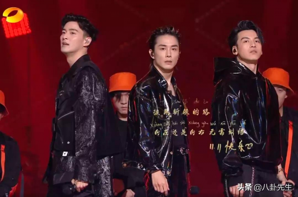 芒果超拼夜:李斯丹妮蘋果肌矚目,胡彥斌圓成球,靳夢佳變網紅臉 芒果超拼夜:李斯丹妮蘋果肌矚目,胡彥斌圓成球,靳夢佳變網紅臉