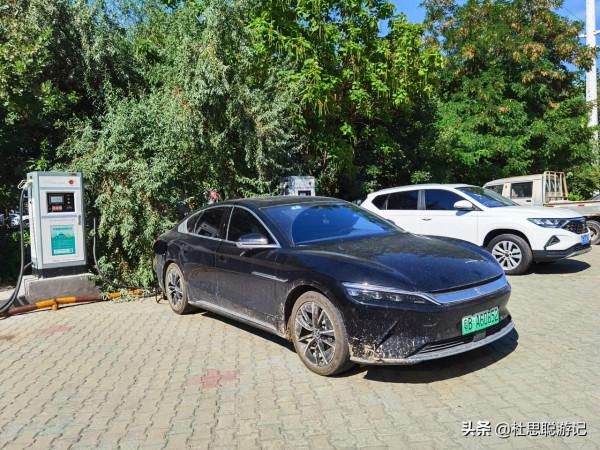 漢EV自駕新疆,純電動車自駕新疆已經不是問題,市區都有充電樁 漢EV自駕新疆,純電動車自駕新疆已經不是問題,市區都有充電樁