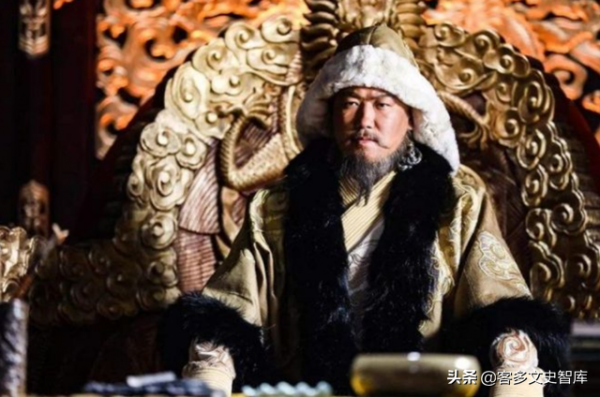 這場戰爭是成吉思汗的成名之戰,敵人被消滅時,也未看到一兵一卒 這場戰爭是成吉思汗的成名之戰,敵人被消滅時,也未看到一兵一卒