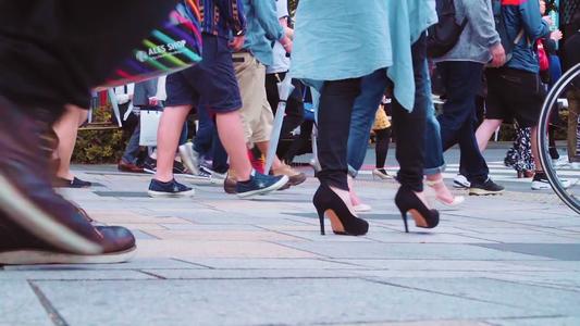 梁勤:從草根創業者到上市公司掌門人,創業20年年均盈利逾2億 梁勤:從草根創業者到上市公司掌門人,創業20年年均盈利逾2億