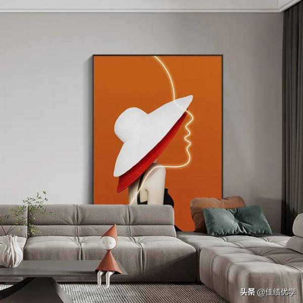 沙發背景牆掛畫怎麼掛好看？