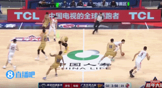 薑還是老的辣！易建聯僅出戰21分鐘 16投11中砍下31分6板2助