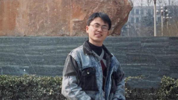 4年,從負債累累到身價百億,富豪張磊:沒有3板斧,就不要創業 4年,從負債累累到身價百億,富豪張磊:沒有3板斧,就不要創業