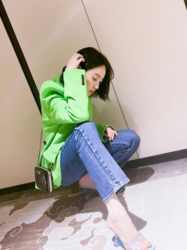 中秋小長假跟著周也歐陽娜娜變身時髦精