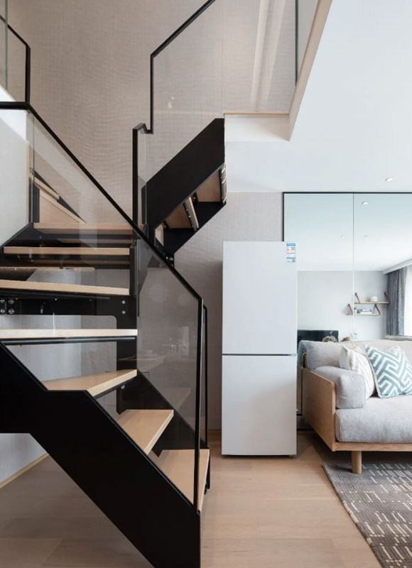 24㎡複式公寓改出2間臥室，還有多功能書房，令人拍案叫絕