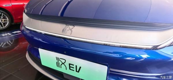 漢EV旗艦 5G丹拿音響版 極光藍車身+金鱗橙內飾 高階感滿滿