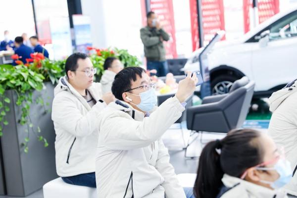 元氣滿滿——元Pro一次好看也好玩的來電之旅 元氣滿滿——元Pro一次好看也好玩的來電之旅