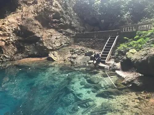 廣東一旅遊景點，發現十幾具的女性遺骸經調查揭開了一段黑暗歷史