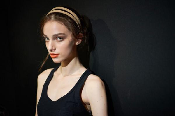 95後巴西超模素顏引熱議,被贊像古埃及美杜莎,妝前妝後反差大 95後巴西超模素顏引熱議,被贊像古埃及美杜莎,妝前妝後反差大