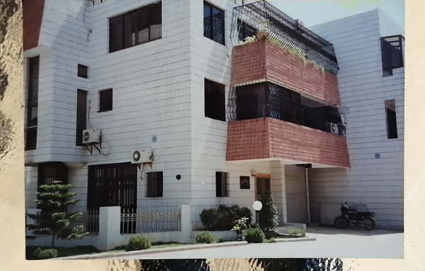 重慶富豪,一個月生活費20萬,破產後妻離子散,80歲母親住養老院 重慶富豪,一個月生活費20萬,破產後妻離子散,80歲母親住養老院