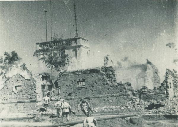 檔案還原王耀武被俘細節,公安都不認識他,一把廁紙讓身份暴露 檔案還原王耀武被俘細節,公安都不認識他,一把廁紙讓身份暴露