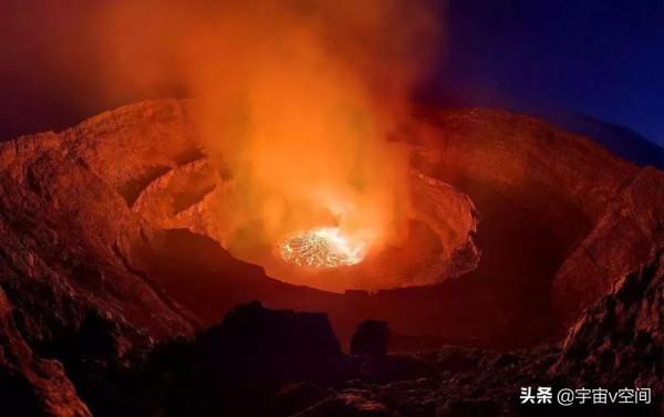 日本發生海底火山爆發,指望火山造島,擴大國土面積 日本發生海底火山爆發,指望火山造島,擴大國土面積