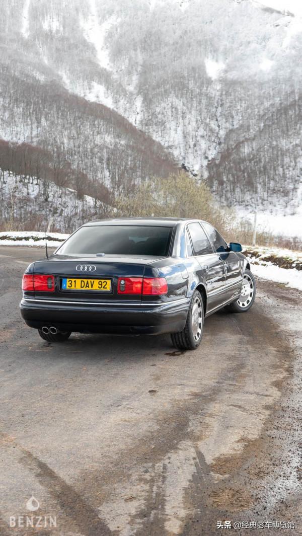 第一代奧迪A8頂配6.0W12，日耳曼D級豪車的曠世之作