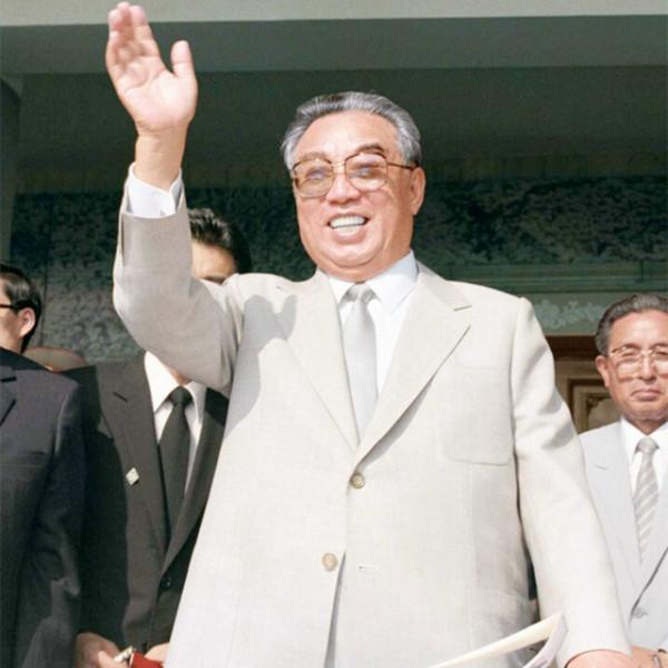 周總理訪朝時送給他們一斤大蘿蔔，周總理逝世後，金日成哭紅了眼