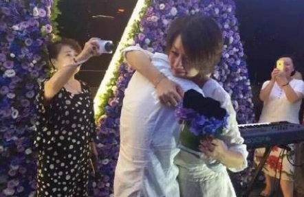 先選擇原諒，5年後再一腳踹開，馬伊琍真的太狠了