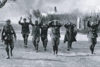 二戰德國還有700萬大軍,為何選擇投降?儲存實力預謀著下一次? 二戰德國還有700萬大軍,為何選擇投降?儲存實力預謀著下一次?