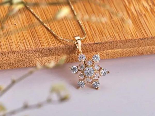 情人節高段位送禮，送到TA的心坎上