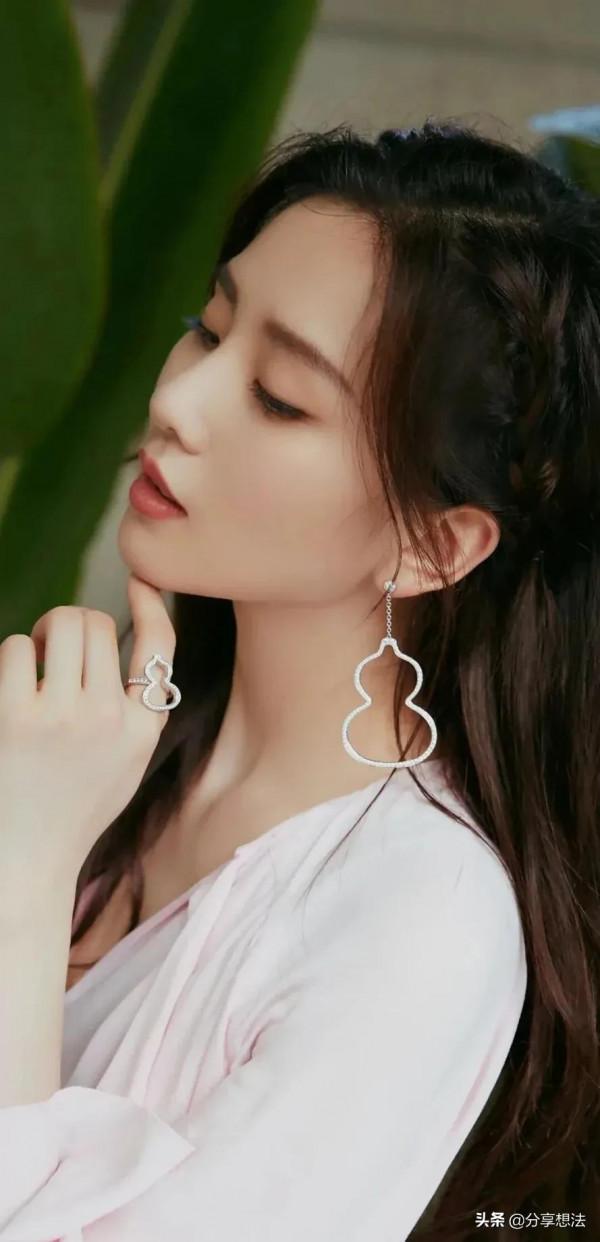 氣質女神劉詩詩