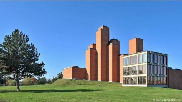 死一個德國士兵，一百平民抵命”