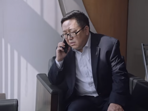 《突圍》中的老戲骨曾經也是小鮮肉 耿樂長髮飄飄 句號瘦得皮包骨 《突圍》中的老戲骨曾經也是小鮮肉 耿樂長髮飄飄 句號瘦得皮包骨