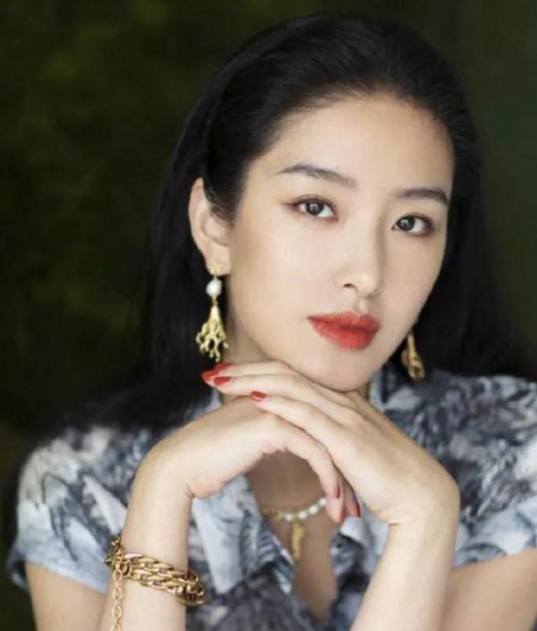 讚賞長相端莊，氣質高貴典雅的幾位影視明星美照