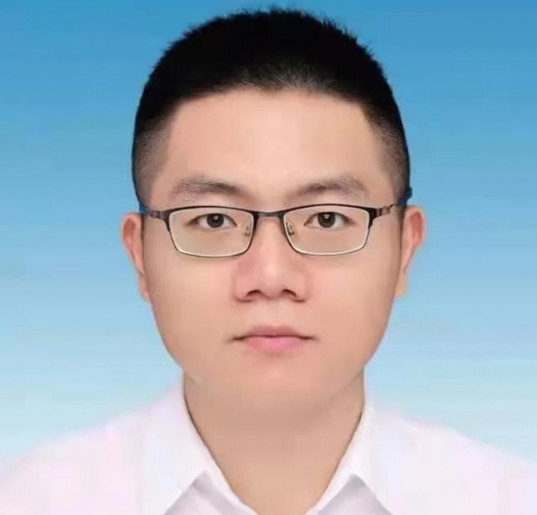 人大博士成全國首位90後縣長，履歷叫人敬佩，你還覺得讀書無用嗎