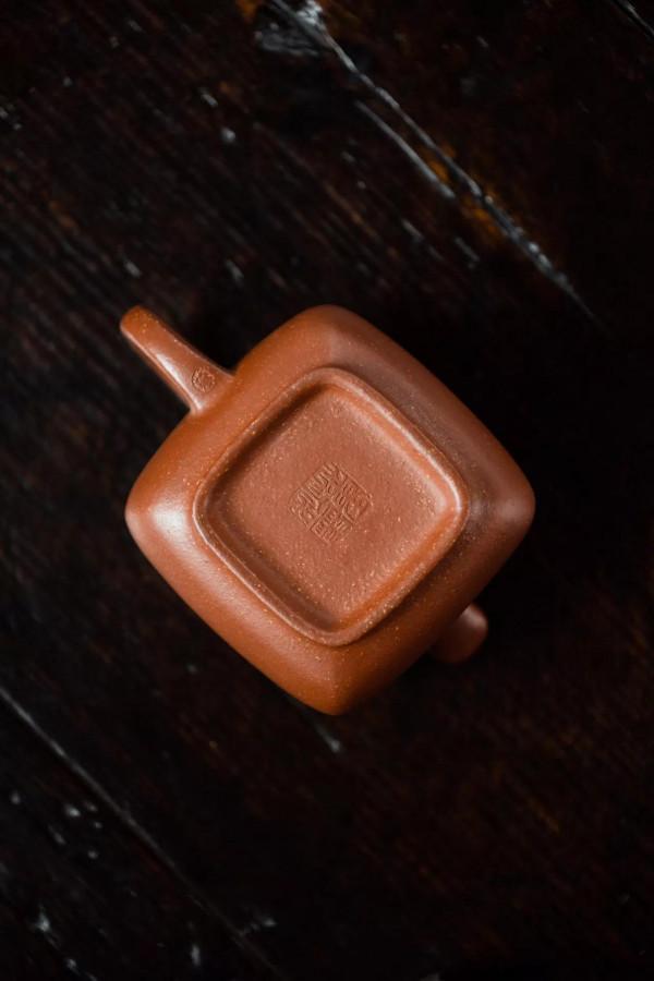 「精品」全手工博容壺.頂級紅降坡泥.董秋霞.310cc