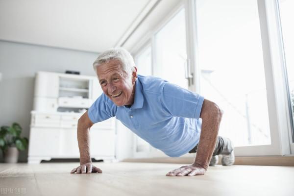 60歲後身體出現4種變化，是正常衰老還是疾病？學會分辨很重要