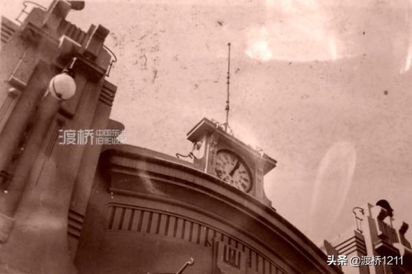 哈爾濱火車站，百張歷史老照片，四代站舍更替，你不一定見過