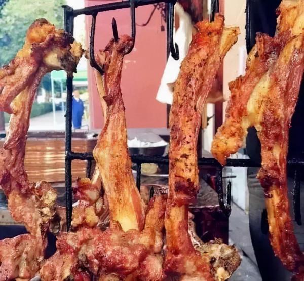 新疆燒烤&OpenCurlyDoubleQuote;四劍客&rdquo;，擋不住的誘惑，你吃過幾種？
