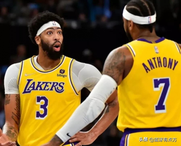 只要沒死人,比賽繼續打,肖華這招真是狠啊 只要沒死人,比賽繼續打,肖華這招真是狠啊