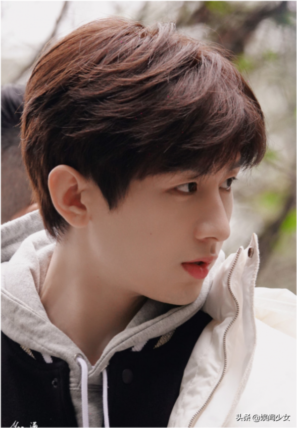 成毅錄製慢綜藝《奇妙之城》,奶萌奶萌少年感十足 成毅錄製慢綜藝《奇妙之城》,奶萌奶萌少年感十足