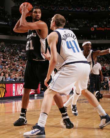 歷史第一陣容!超11萬球迷票選各個位置最佳球員,魔術師王座難保 歷史第一陣容!超11萬球迷票選各個位置最佳球員,魔術師王座難保