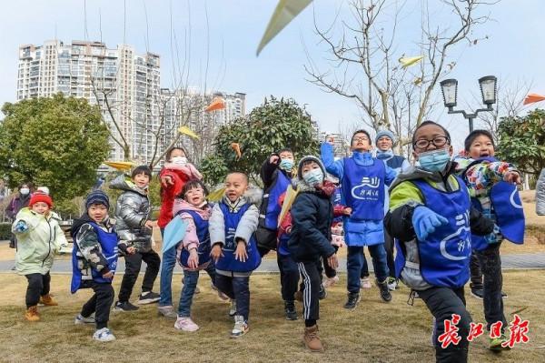 探尋鳥兒飛行的奧秘