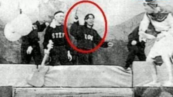 1993年黃家駒去世,前女友林楚麒以未亡人身份守夜,她現在如何了 1993年黃家駒去世,前女友林楚麒以未亡人身份守夜,她現在如何了