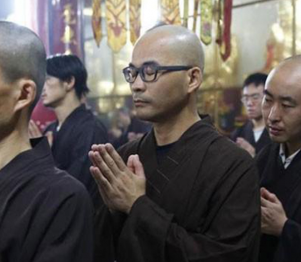 2013年,劉景崇棄百萬年薪,與家人做最後話別,妻子:願再無來世 2013年,劉景崇棄百萬年薪,與家人做最後話別,妻子:願再無來世