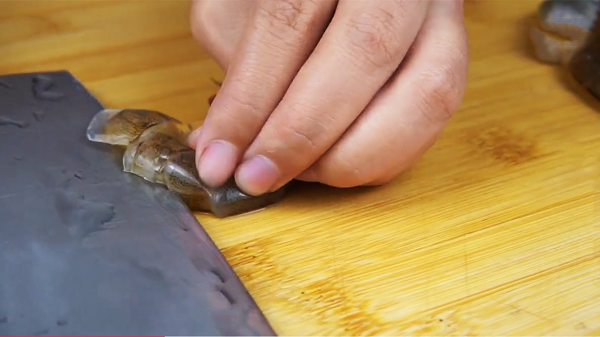 秋冬多給孩子做6道菜,葷素搭配合理,鈣量豐富,常吃個子竄得快 秋冬多給孩子做6道菜,葷素搭配合理,鈣量豐富,常吃個子竄得快