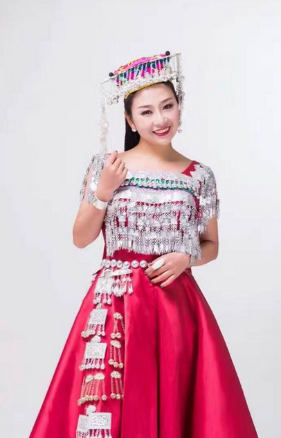 彝族姑娘周麗珍：打工小妹，因星光大道改變命運，逆襲登上春晚