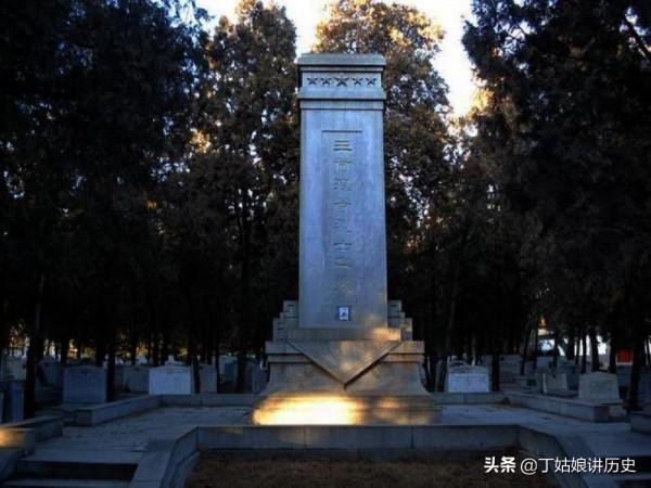 1949年,15具烈士遺骨在北京安定門外被找到,驗明身份急報周恩來 1949年,15具烈士遺骨在北京安定門外被找到,驗明身份急報周恩來