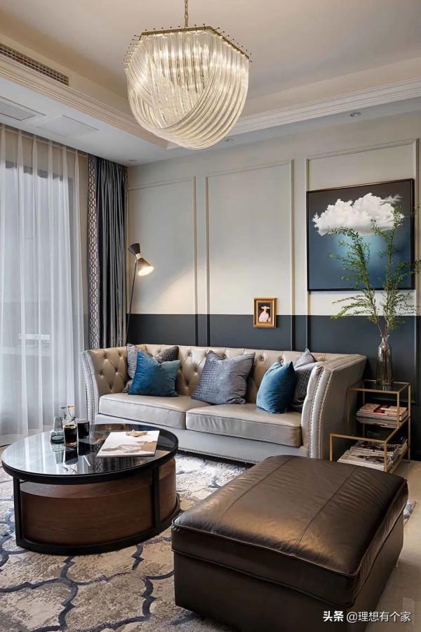 85平的美式輕奢獨特的風格，大膽的配色碰撞出華麗優雅的高階感