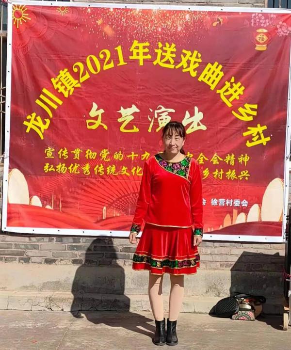 “送戲下鄉”多種形式宣傳黨的方針政策 “送戲下鄉”多種形式宣傳黨的方針政策