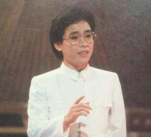 春晚捧紅的明星，有人曾是電子廠工人，有人成：全天下男人的情敵