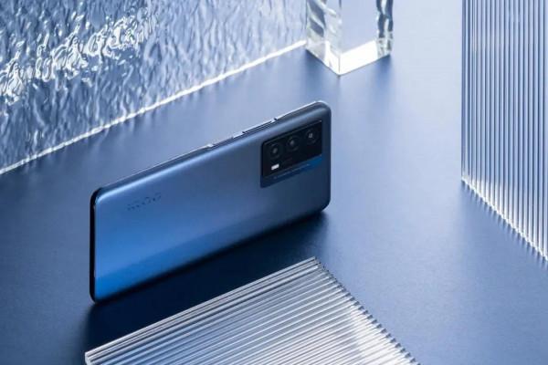 2021年下半年買手機，為什麼懂行人推薦這幾款？優點藏不住