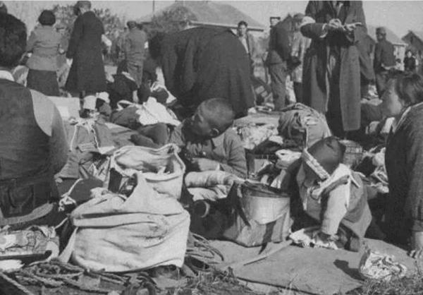 裕仁天皇去世後，日本希望中國派代表團前往弔唁，最終結局如何？