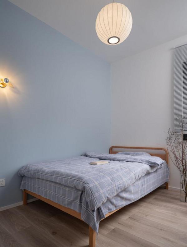 難怪越來越多人不要茶几，看了她80㎡新家，氛圍真讓人羨慕