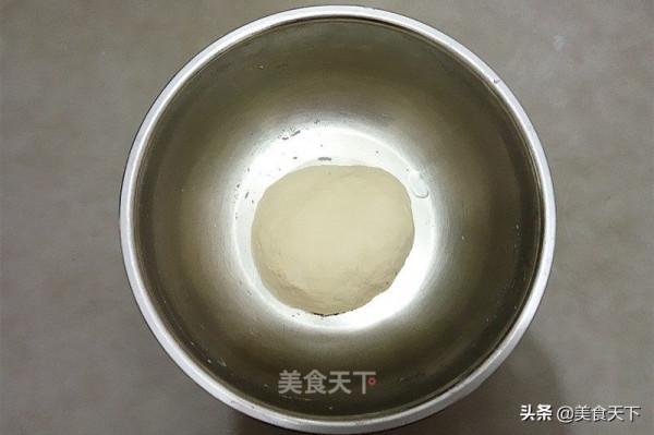 這樣的餡餅你喜歡嗎?皮薄餡多,用料十足!一口下去滿嘴留香 這樣的餡餅你喜歡嗎?皮薄餡多,用料十足!一口下去滿嘴留香