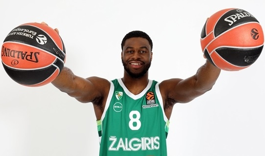 命中率僅35%!廣東舊將轉戰歐洲吃癟,重返NBA難了 命中率僅35%!廣東舊將轉戰歐洲吃癟,重返NBA難了